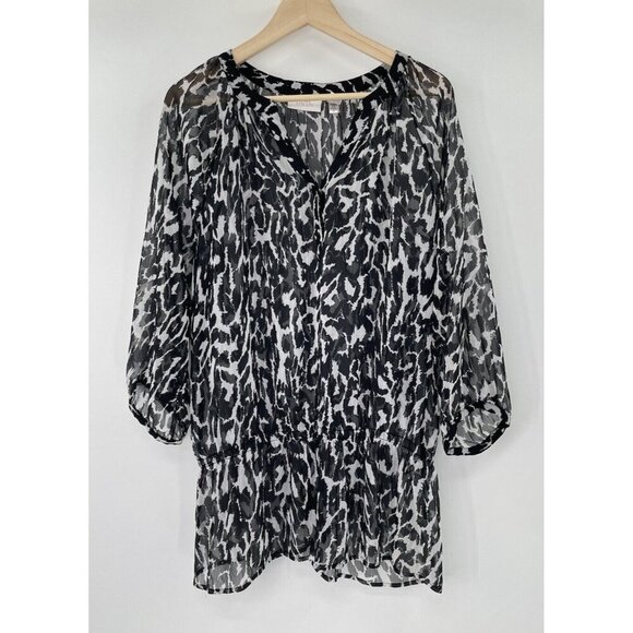 Chico’s Women’s Animal Print‎ Black & White Chiffon Peplum Blouse Size 2 Flaws - Picture 1 of 13